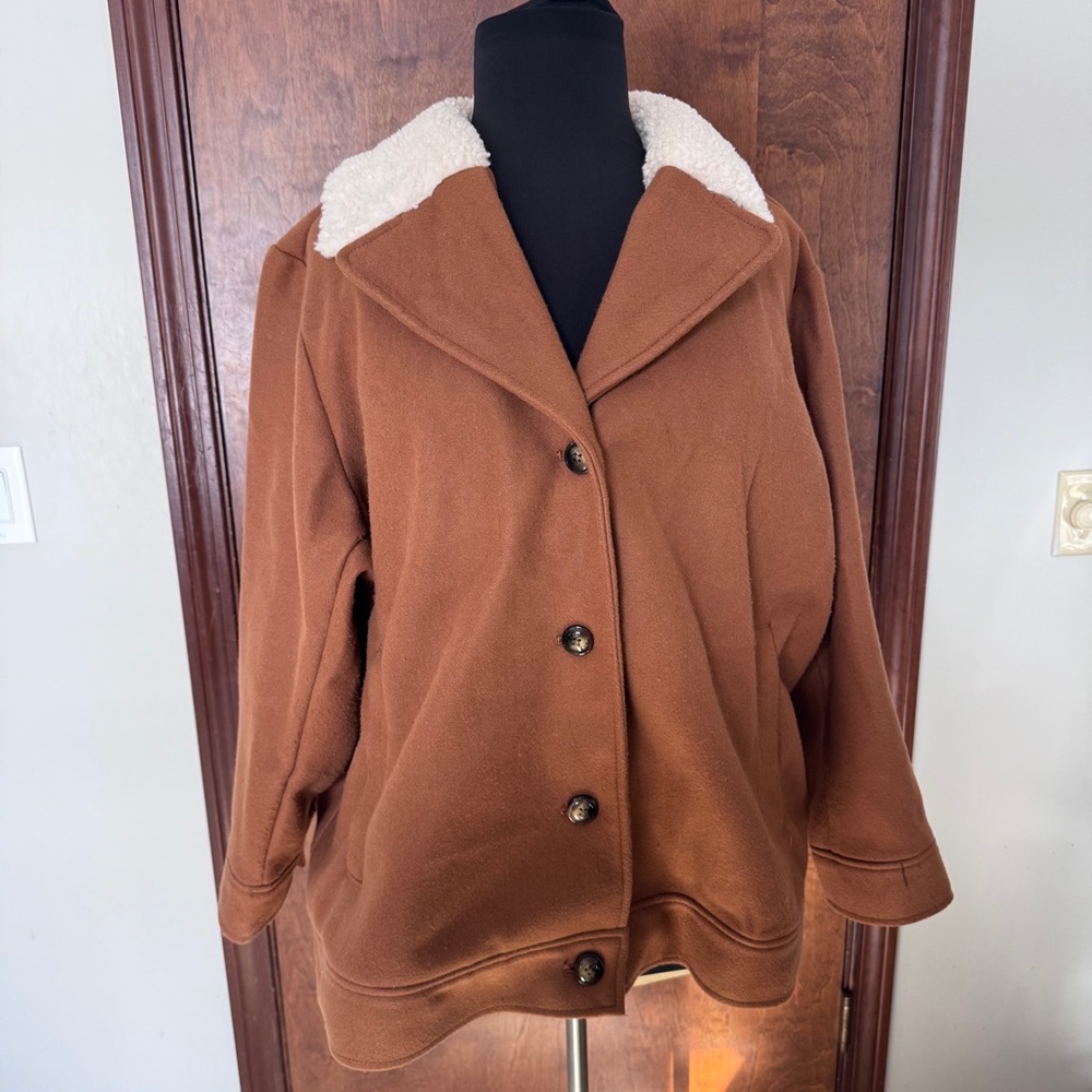 Old Navy Plus Size Brown Jacket with Sherpa Collar - Picture 2 of 10